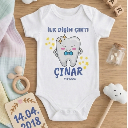 İsim Yazılı İlk Dişim Çıktı Diş Buğdayı Partisi Zıbını - %100 Pamuklu Bebek Body