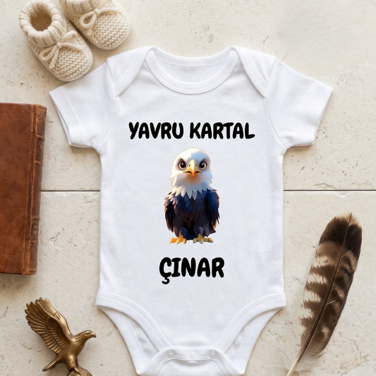 İsimli Yavru Kartal Bebek Body Zıbın Taraftar Temalı Siyah Beyaz %100 Pamuklu